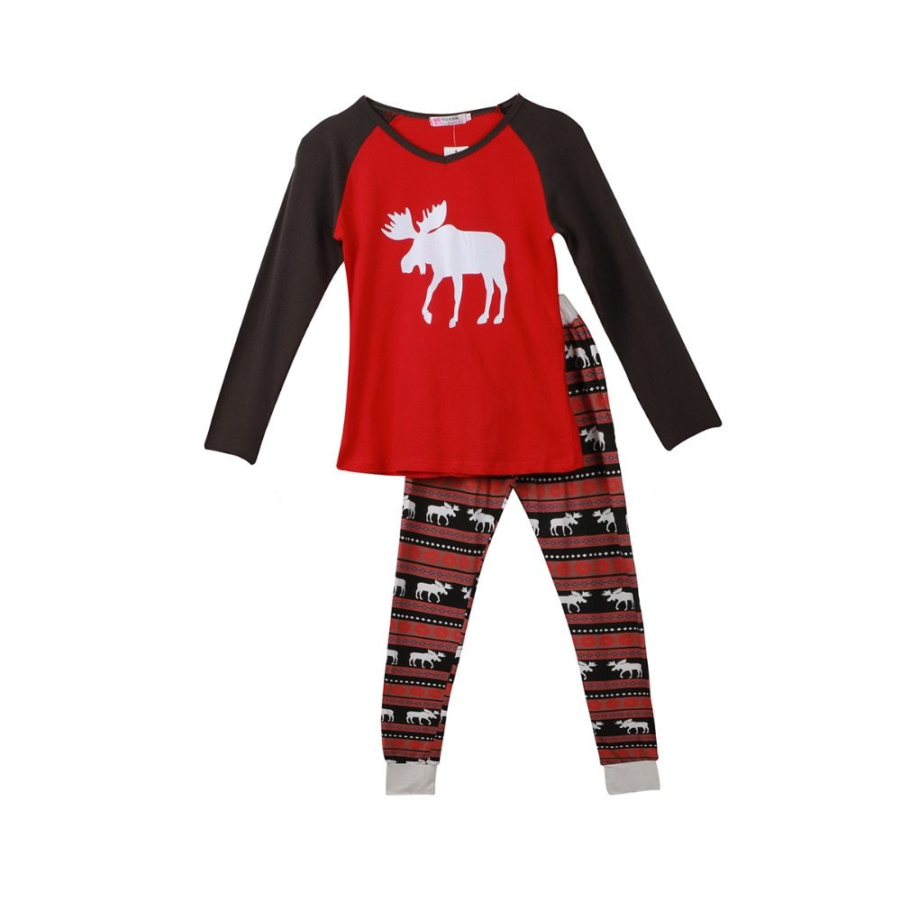 “Matching Family Christmas Pajamas – Festive Moose Print Holiday PJs for Parents, Kids & Baby”