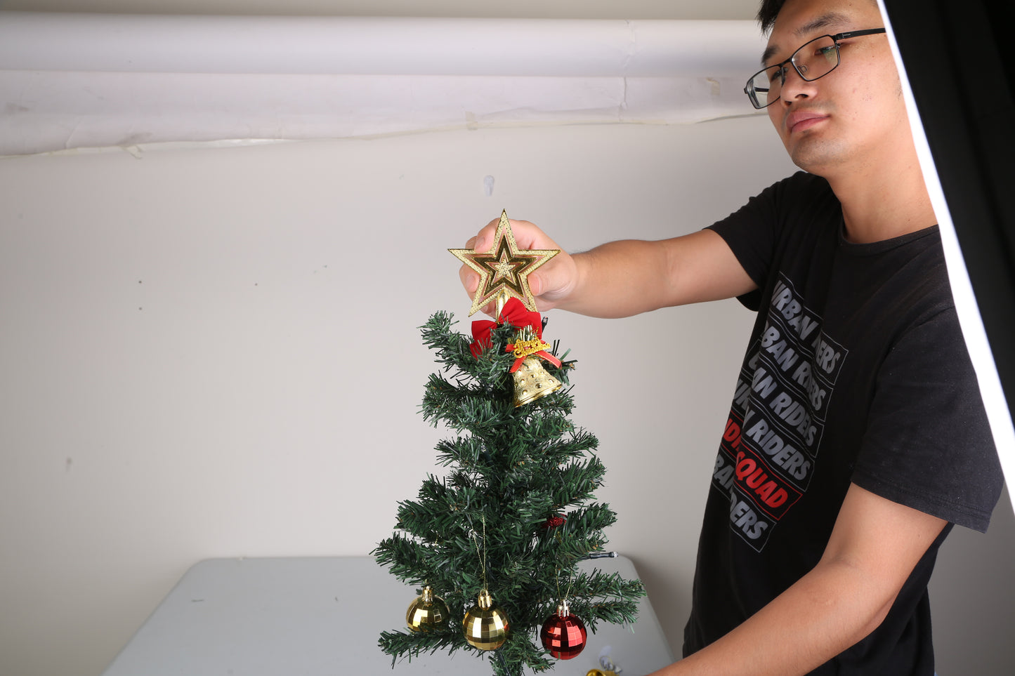 4Packs Solar Christmas Tree Lights – 20LEDs Garden Stake Lamps with Constant & Flashing Modes