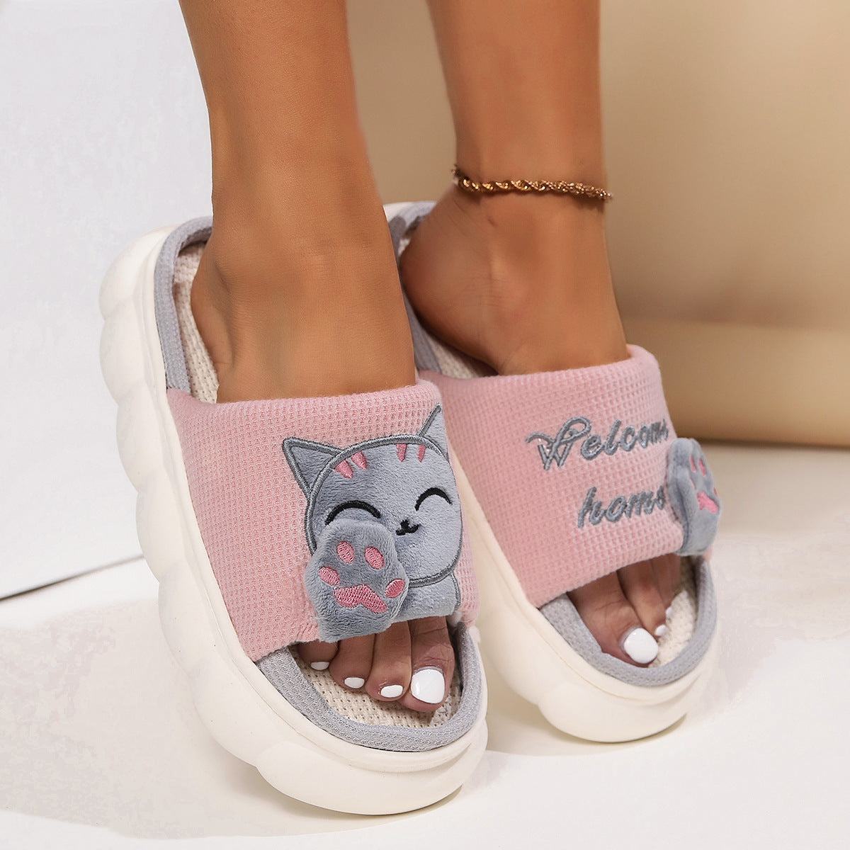 Cute Cartoon Kitten Slippers – Women’s Cozy Indoor Shoes